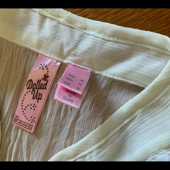 Dolled Up Blouse - Picture 5 of 6